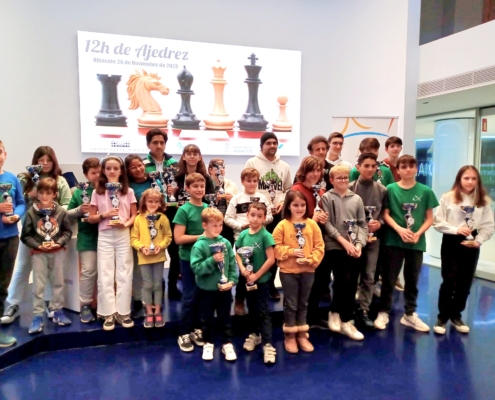 La Copa Diputación ‘12 horas de Ajedrez’ en su 34ª edición reúne a 120 jugadores y jugadoras