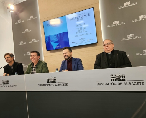 Imagen frontal de la mesa de intervinientes en la presentación de la Misa en Si menor de JS Bach