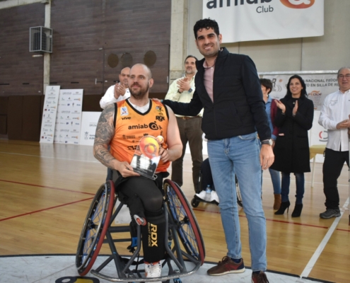 José González felicita al BSR Amiab, ganador del X Torneo de Baloncesto en Silla de Ruedas ‘Ciudad de Albacete-Diputación’ en su 1ª edici...