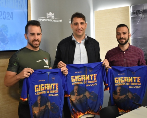 El Ultramaratón de BTT Gigante Lagunas de Ruidera se celebra el próximo 11 de mayo en Ossa de Montiel sumando, también en su 4ª edición, el a ...