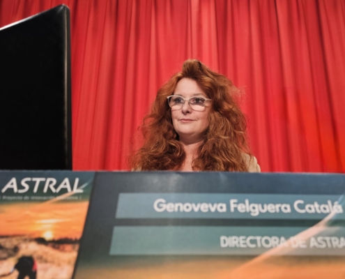 La directora, Genoveva Felguera Catalá, durante la presentacón de 'Astral'
