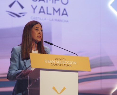 La alcaldesa de Almansa en su turno de palabra