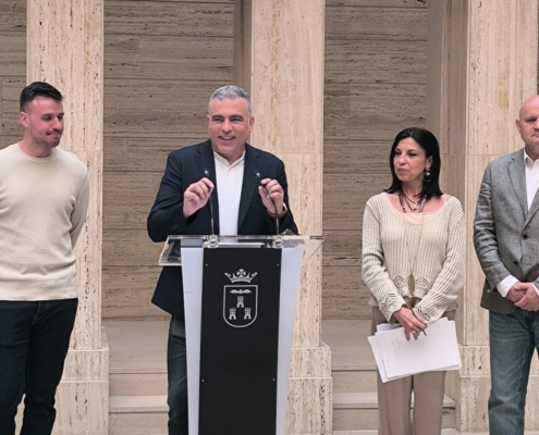 El diputado José Antonio Calvo Requena durante la presentación de 'La Pachanga'