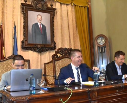 Mesa Presidencial en el Pleno Provincial del 18 de julio 2024