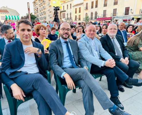 El vicepresidente provincial encabeza la delegación de la Diputación de Albacete que acompañaba a la población de Villarrobledo en su esperada ...