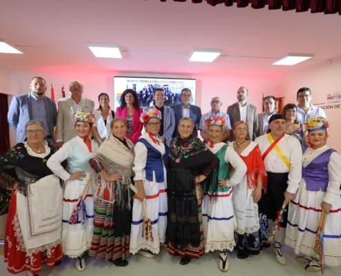 La tradición musical y folclórica de Villalgordo del Júcar inaugura el espacio ‘En el Baile’ de la Diputación de Albacete en la Feria