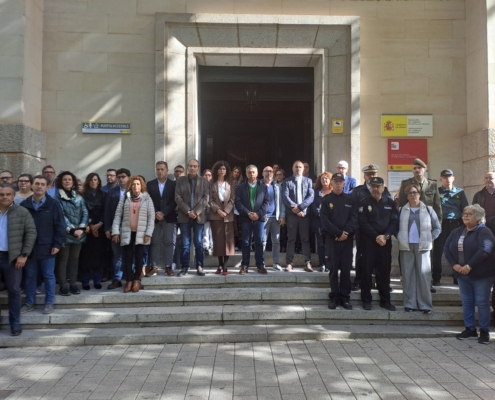 La Diputación de Albacete se une al minuto de silencio convocado por el Gobierno de España en recuerdo a todas las víctimas de la DANA en el pr ...