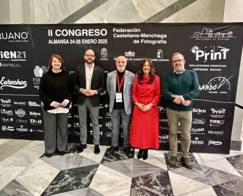 Valera tiende la mano de la Diputación a la Federación Castellano-Manchega de Fotografía para acoger nuevos eventos, “esta provincia es un es ...