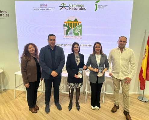 Las Diputaciones de Albacete y Jaén presentan en Fitur el Camino Natural Vía Verde del Renacimiento, que une los trazados de la Sierra de Alcara ...