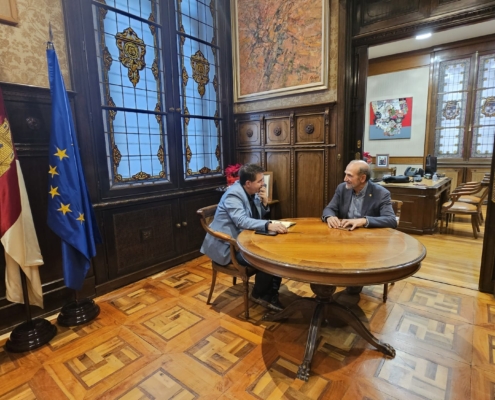 Santi Cabañero y Antonio Caulín comparten ilusión en torno al reto de acercar cada vez más el Instituto de Estudios Albacetenses a la ciudadanía