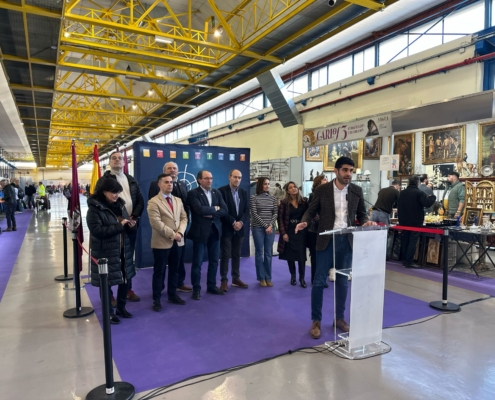 Gonz&aacute;lez anima a disfrutar de cada &ldquo;objeto con alma&rdquo; que se da cita en la 23&ordf; Feria de Antig&uuml;edades, Almoneda y Coleccionismo 'Antigua'