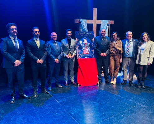 La presentaci&oacute;n del cartel y la revista marca el inicio de la Semana Santa chinchillana 2025 con el apoyo de la Diputaci&oacute;n de Albacete