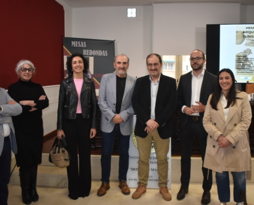 Valera reafirma el compromiso de la Diputación, a través del IEA, para continuar haciendo de los yacimientos arqueológicos de la provincia un m ...