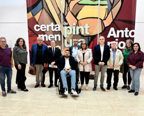 La Diputación de Albacete colabora con el Ayuntamiento de La Roda y la Fundación Antonio Carrilero en la exposición conmemorativa del 5º anive ...