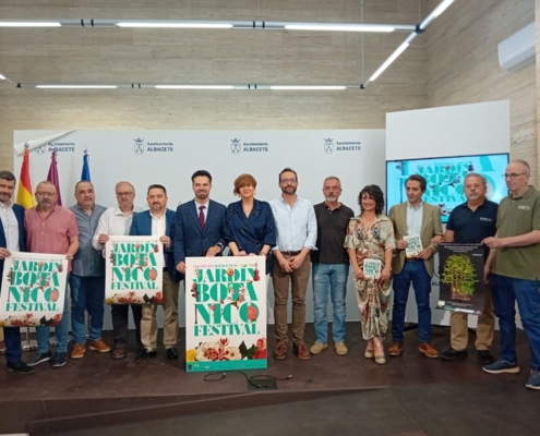 La Diputación reitera su apoyo al Jardín Botánico como espacio cultural en la presentación de su programa de primavera