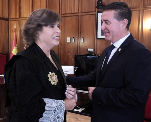 El Gobierno de la Diputaci&oacute;n acompa&ntilde;a a Rosario S&aacute;nchez Chac&oacute;n en su toma de posesi&oacute;n como presidenta de la Audiencia Provincial de Albacete