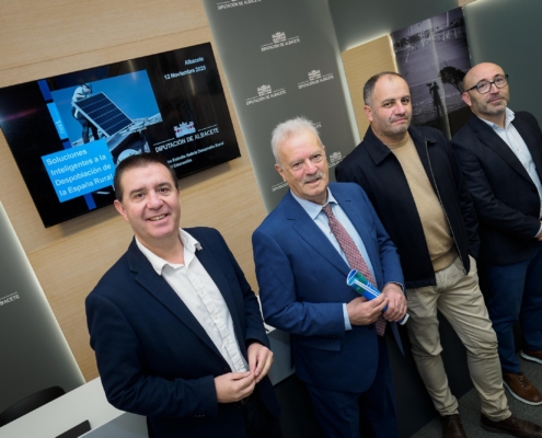 La Diputaci&oacute;n de Albacete y Next Educaci&oacute;n lanzan el curso Diplomado &lsquo;Territorio Rural Inteligente&rsquo; para impulsar soluciones reales contra l ...