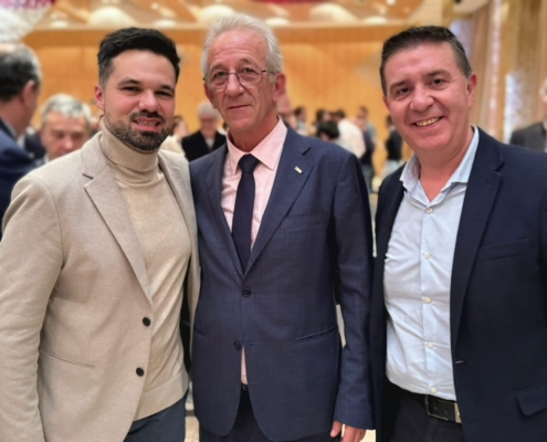 Santi Caba&ntilde;ero y Miguel Zamora no faltan al homenaje a Antonio Bueno en la despedida organizada con motivo de su jubilaci&oacute;n