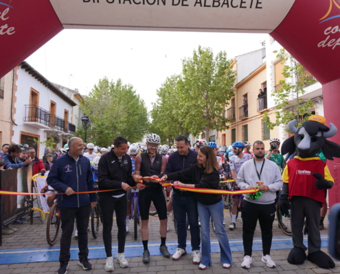 Arranca con fuerza el Campeonato de Espa&ntilde;a de Gravel en un fin de semana hist&oacute;rico para el ciclismo albacete&ntilde;o