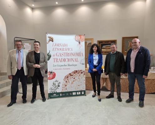 Gazpachos manchegos como proyecto tur&iacute;stico y cultural: Caba&ntilde;ero abre I Jornada Etnogr&aacute;fica de Gastronom&iacute;a en Fuensanta
