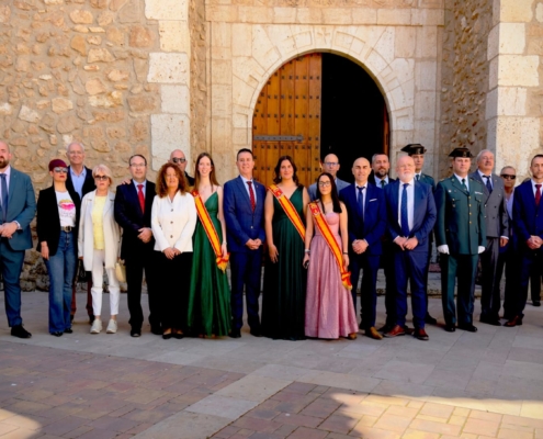 El presidente de la Diputaci&oacute;n acompa&ntilde;a a Casas Ib&aacute;&ntilde;ez en el d&iacute;a grande de la Virgen de la Cabeza