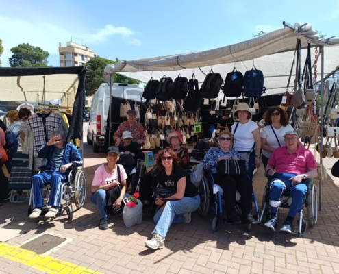Salida al Mercado de los Invasores