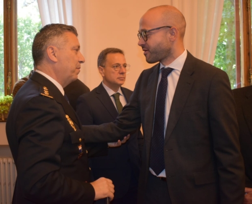 Valera participa en la toma de posesi&oacute;n del nuevo Comisario Jefe Provincial de la Polic&iacute;a Nacional y le traslada la plena colaboraci&oacute;n instituc ...