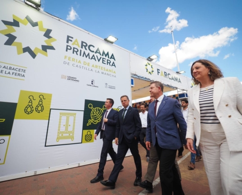 Caba&ntilde;ero subraya el valor de FARCAMA Primavera donde &ldquo;no s&oacute;lo se venden productos: se sostienen empleos y proyectos de vida&rdquo;