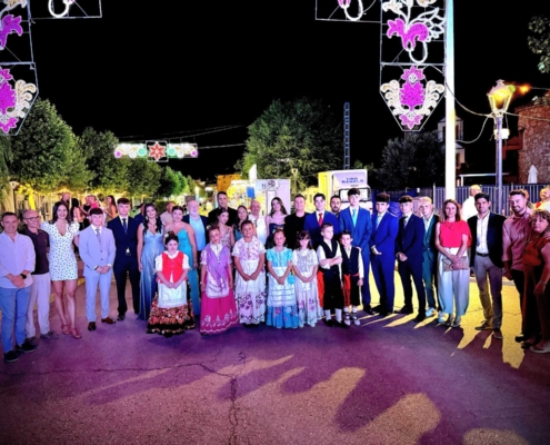 Caba&ntilde;ero disfruta del inicio de las fiestas patronales de San Pedro y reafirma el compromiso de la Diputaci&oacute;n con el presente y el futuro de los ...