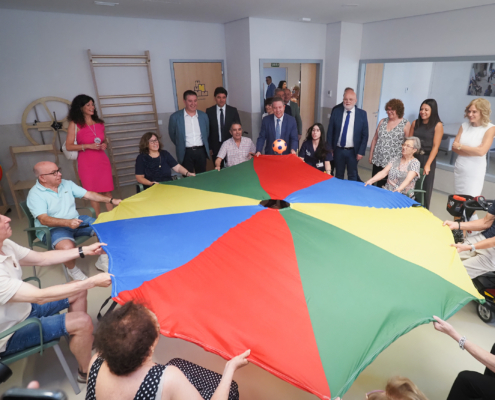 Caba&ntilde;ero destaca que el nuevo Centro de Referencia de Alzheimer convierte a&ntilde;os de compromiso colectivo en un recurso que cambiar&aacute; la vida de mu ...