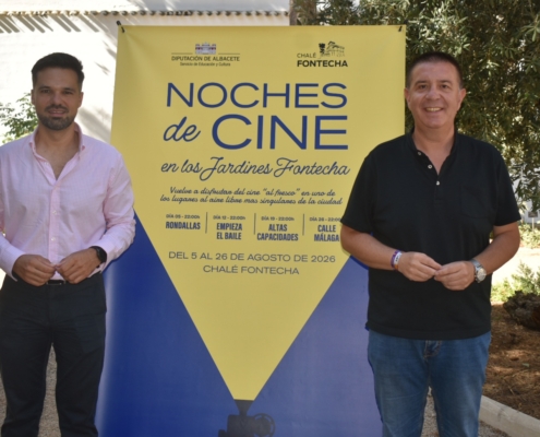 La Diputaci&oacute;n de Albacete vuelve a convertir los Jardines del Chal&eacute; Fontecha en un gran cine de verano acercando la cultura a la ciudadan&iacute;a
