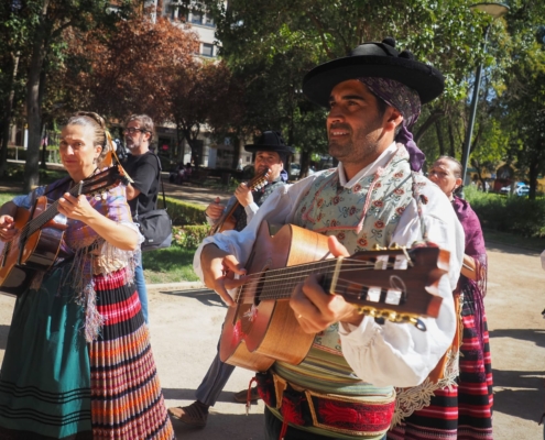 Jos&eacute; Gonz&aacute;lez participa una multitudinaria Exaltaci&oacute;n del Traje Tradicional Manchego con la mantillina como hilo conductor