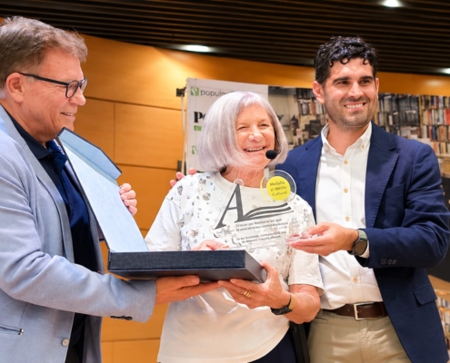 La Diputaci&oacute;n de Albacete celebra la huella literaria de Alicia Gim&eacute;nez Bartlett colaborando en un encuentro con lectores y lectoras de la provincia