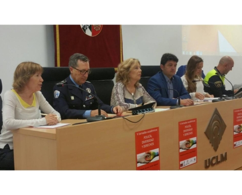 La diputada provincial de Igualdad, Nieves García, abrió las V Jornadas Académicas: Policía-Diversidad-Derechos.