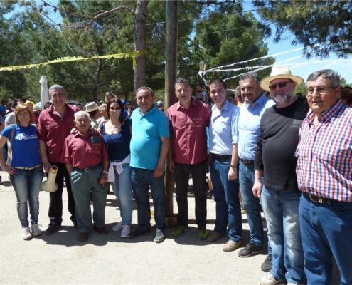 El presidente de la Diputación participa en la romería de San Isidro de Villamalea