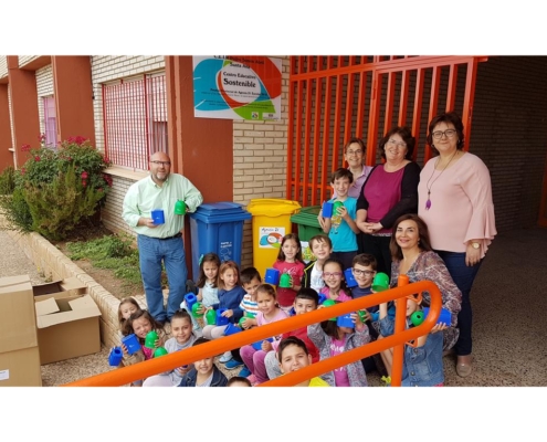 El Consorcio de Medio Ambiente entregará 38 triadas de contenedores a centros educativos de la provincia