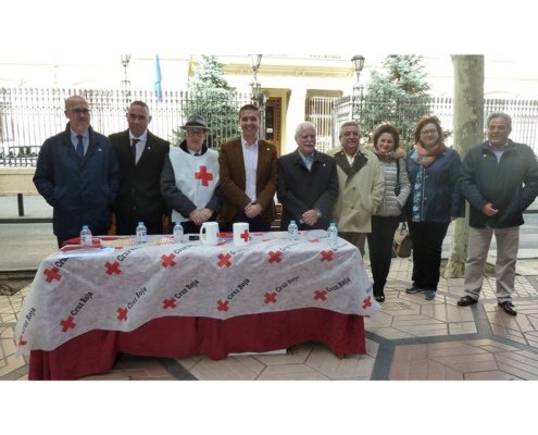 La Diputación de Albacete se suma al tradicional "Día de la Banderita" de Cruz Roja