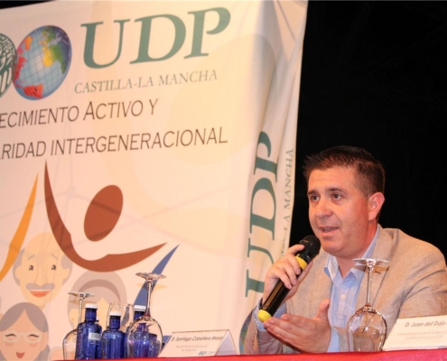 El presidente de la Diputación clausura en Madrigueras las jornadas organizadas por la UDP sobre Envejecimiento Activo y Saludable