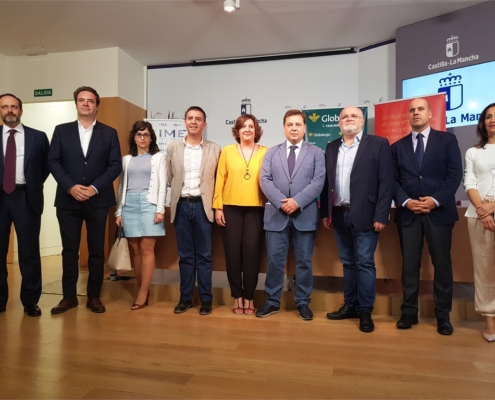 Cabañero asegura que la próxima III edición de la Feria IMEX C-LM que se celebrará en Albacete debe ser un escaparate para empresas y Ayuntami ...