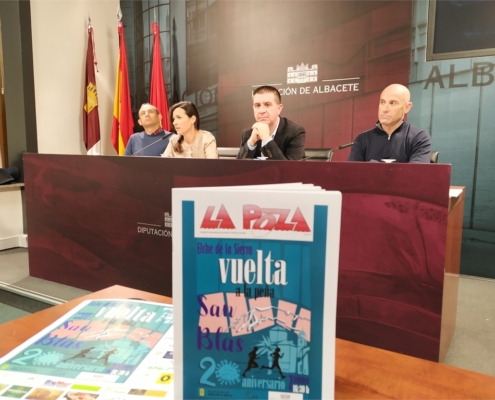 La Vuelta a la Peña de San Blas celebra su XX aniversario con la publicación de una edición especial de la revista La Poza editada por Diputación