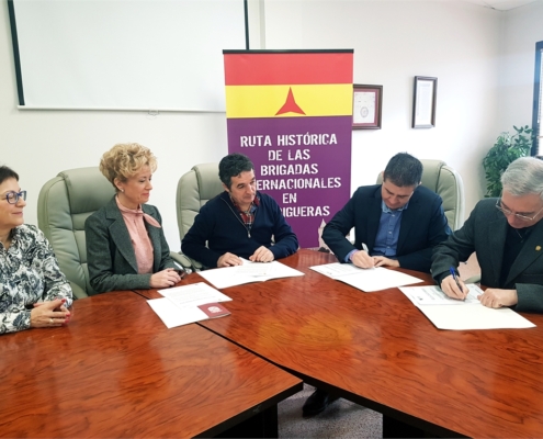 El Instituto de Estudios Albacetenses convenia con el Ayuntamiento de Madrigueras para colaborar con su Memorial a las Brigadas Internacionales