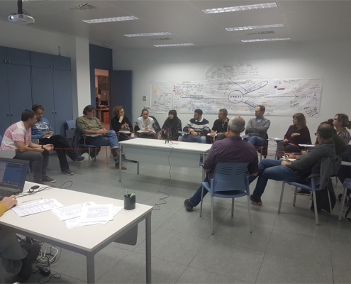 El Grupo Provincial de Agenda 21 Escolar de Albacete, invitado por la Consejer&iacute;a de Educaci&oacute;n valenciana para explicar al profesorado su metodol ...