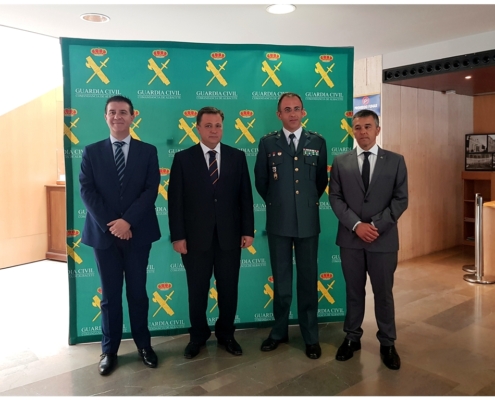 Cabañero destaca, en la celebración del 175º aniversario de la Guardia Civil, lo fundamental que es la presencia de ésta en nuestros pueblos