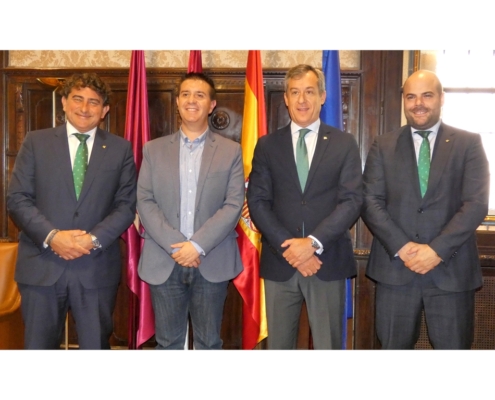 El reto com&uacute;n del progreso para la provincia por parte de Diputaci&oacute;n y Eurocaja Rural, centra la reuni&oacute;n entre Caba&ntilde;ero y L&oacute;pez Mart&iacute;n