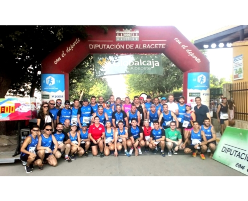 El presidente de la Diputaci&oacute;n asiste a La Gran Joya del atletismo provincial en Cenizate, con el diputado de Deportes entre los participantes