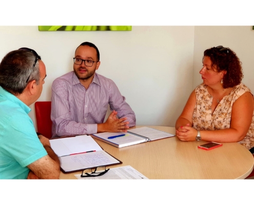 El vicepresidente de la Diputaci&oacute;n, Francisco Valera, visita Vianos para conocer sus necesidades, as&iacute; como los proyectos realizados con el POS