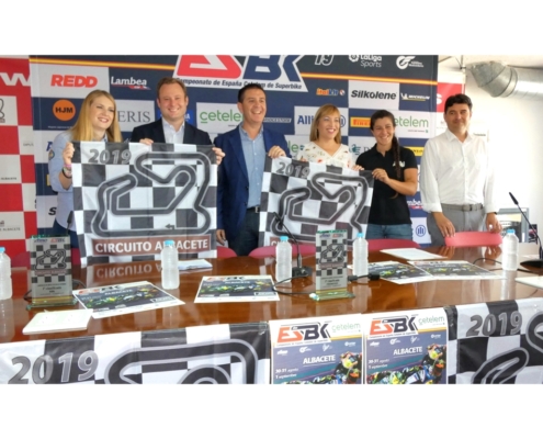 Caba&ntilde;ero subraya el papel del Circuito como "motor econ&oacute;mico" durante la presentaci&oacute;n oficial del Campeonato de Espa&ntilde;a Cetelem de Superbike