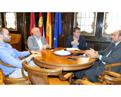 Caba&ntilde;ero y Mart&iacute;nez Guijarro mantienen un encuentro de trabajo en la Diputaci&oacute;n Provincial de Albacete